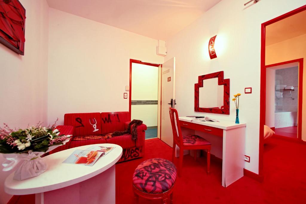 Hotel Le Coin Des Halles Cahors Pokoj fotografie
